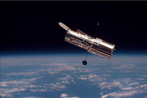 De NASA - http://antwrp.gsfc.nasa.gov/apod/ap021124.htmlhttp://spaceflight.nasa.gov/gallery/images/shuttle/sts-82/html/s82e5937.html, Dominio público, https://commons.wikimedia.org/w/index.php?curid=118762